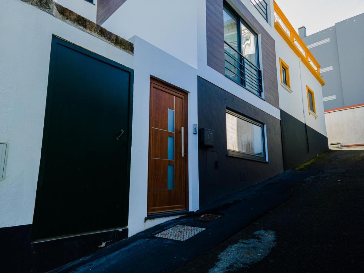 Apartamentos Da Travessa Praia da Vitória Екстериор снимка