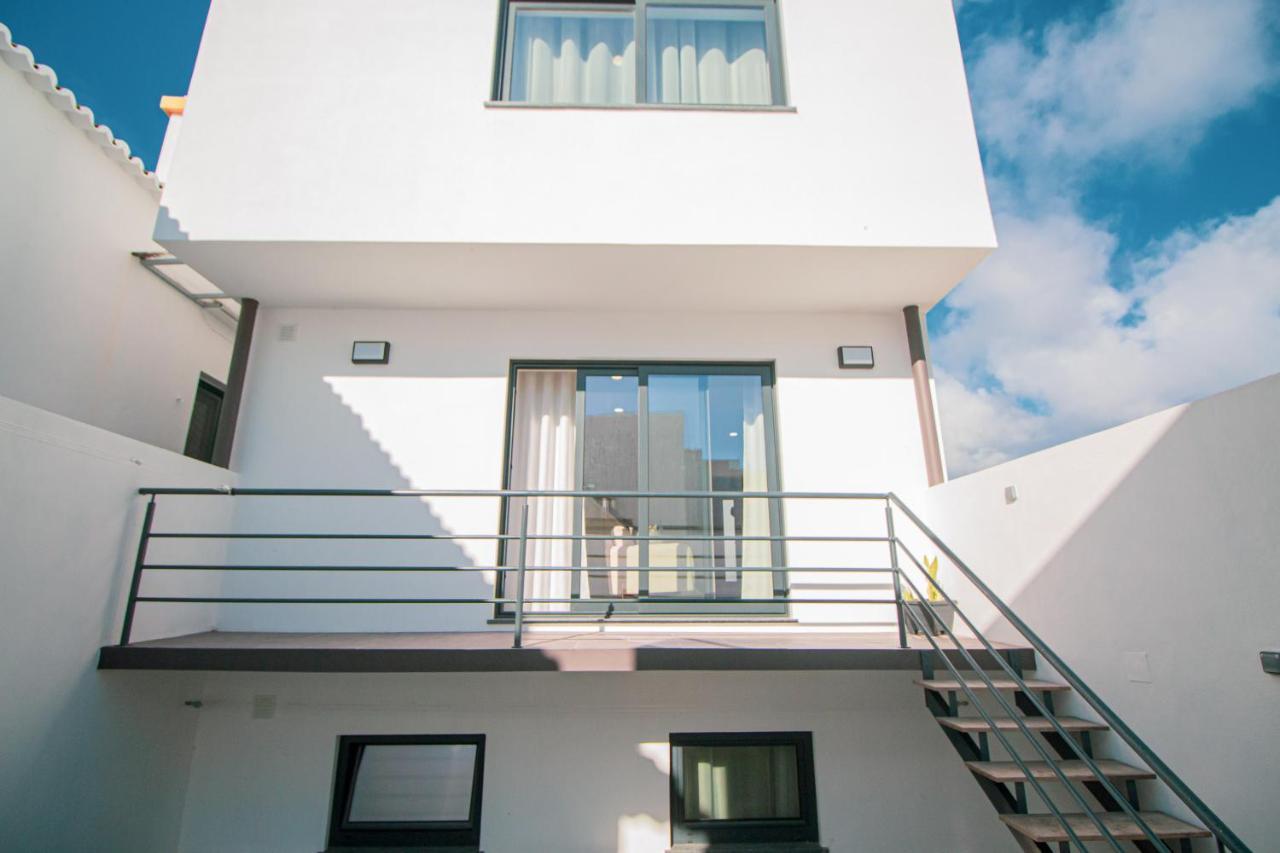 Apartamentos Da Travessa Praia da Vitória Екстериор снимка