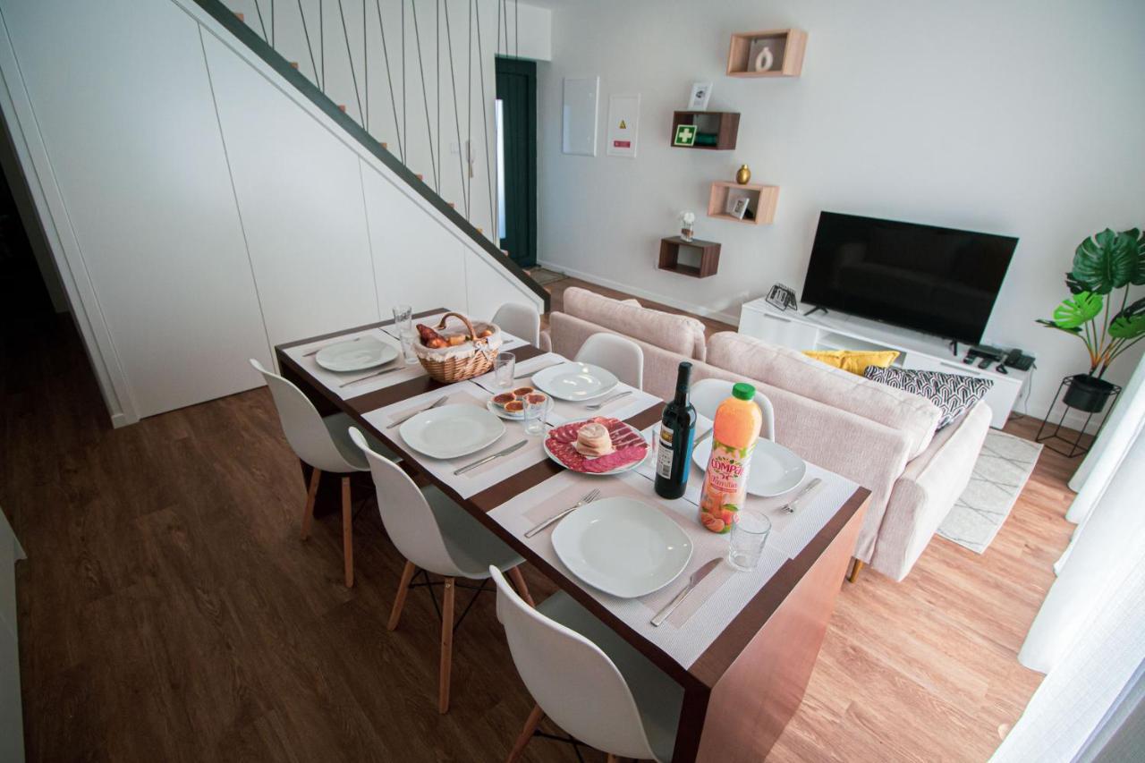 Apartamentos Da Travessa Praia da Vitória Екстериор снимка