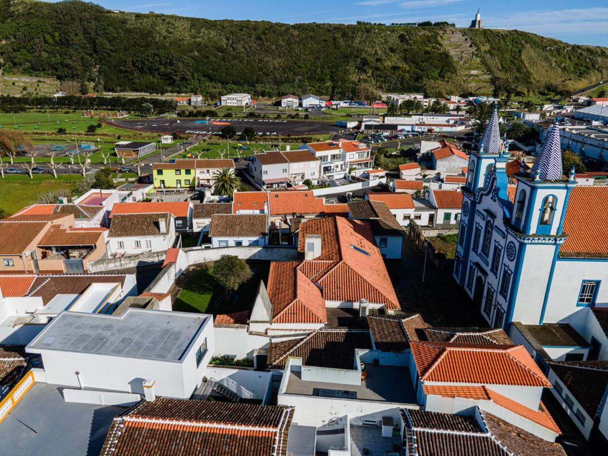 Apartamentos Da Travessa Praia da Vitória Екстериор снимка